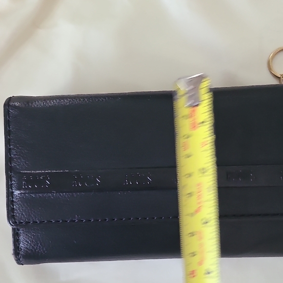 Black Leather Wallet - Picture 10 of 11